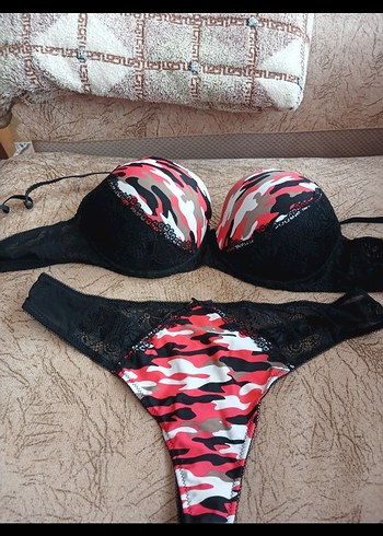 Kırmızı Kamuflaj tangalı takım 95 C yeni - Görsel 3