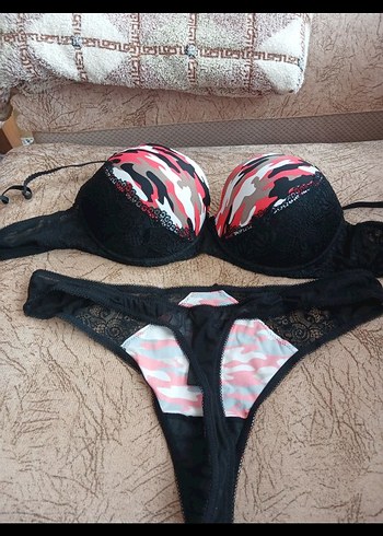 Kırmızı Kamuflaj tangalı takım 95 C yeni - Görsel 4