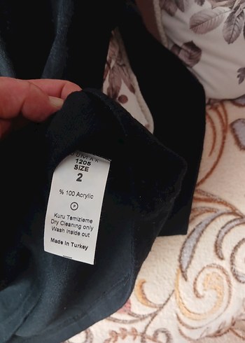 Uzun Kollu Siyah V Yaka Triko Kazak 44 46 beden uyumlu yeni - Görsel 5