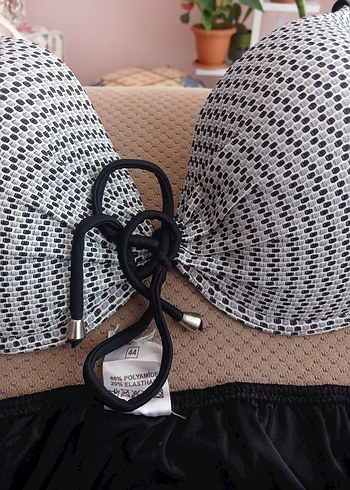 Kadın Bikini Takımı 44 46 48 beden uyumlu yeni hiç kullanılmamış - Görsel 2