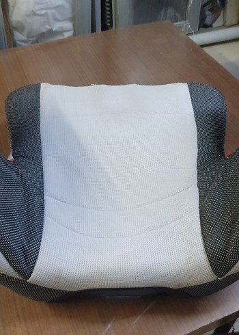 Pierre Cardin Çocuk Araba Koltuğu yükseltici - Görsel 3