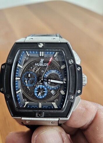 Hublot erkek kol saati
