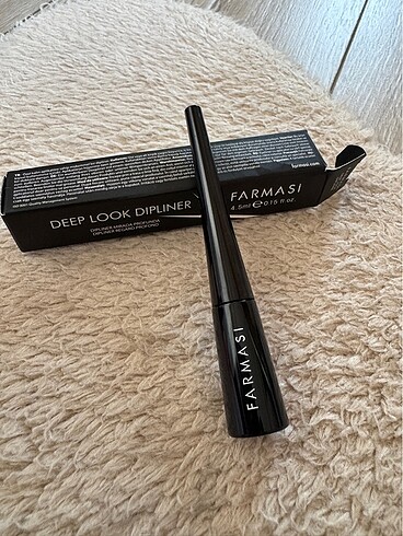 Farmasi deep liner