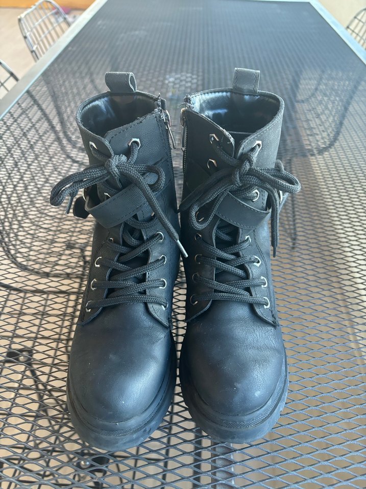 Siyah Tokalı Platform Topuklu Goth Bot - Görsel 2