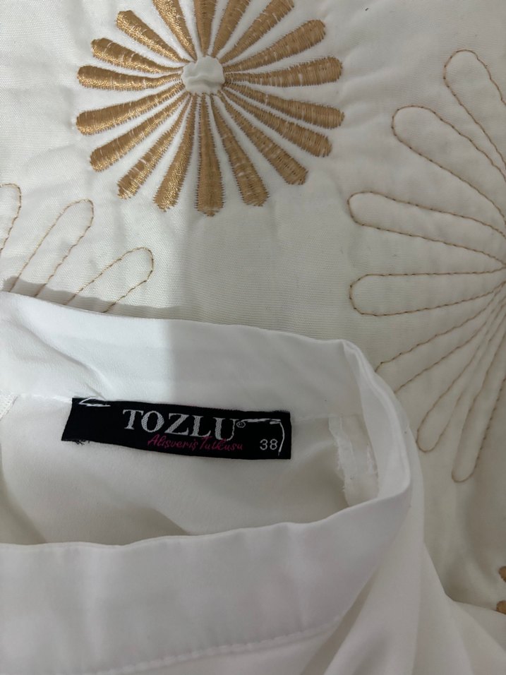 Beyaz Piliseli Uzun Kollu Uzun Tunik - Görsel 3