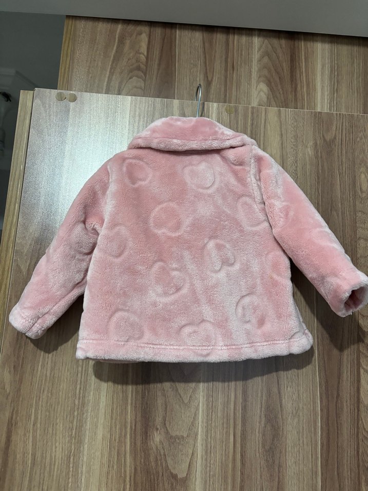 Kız Çocuk Pembe Kürklü Mont - Görsel 2