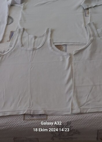 Atlet ve tişort 7-8 yaş.11 adet - Görsel 2