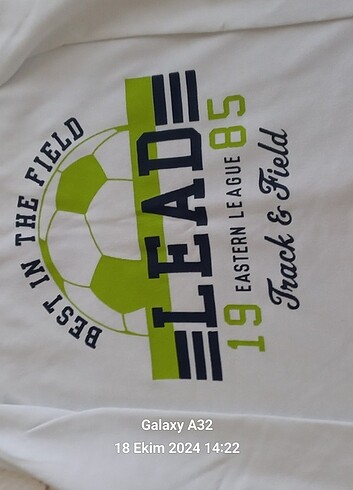 Atlet ve tişort 7-8 yaş.11 adet - Görsel 8