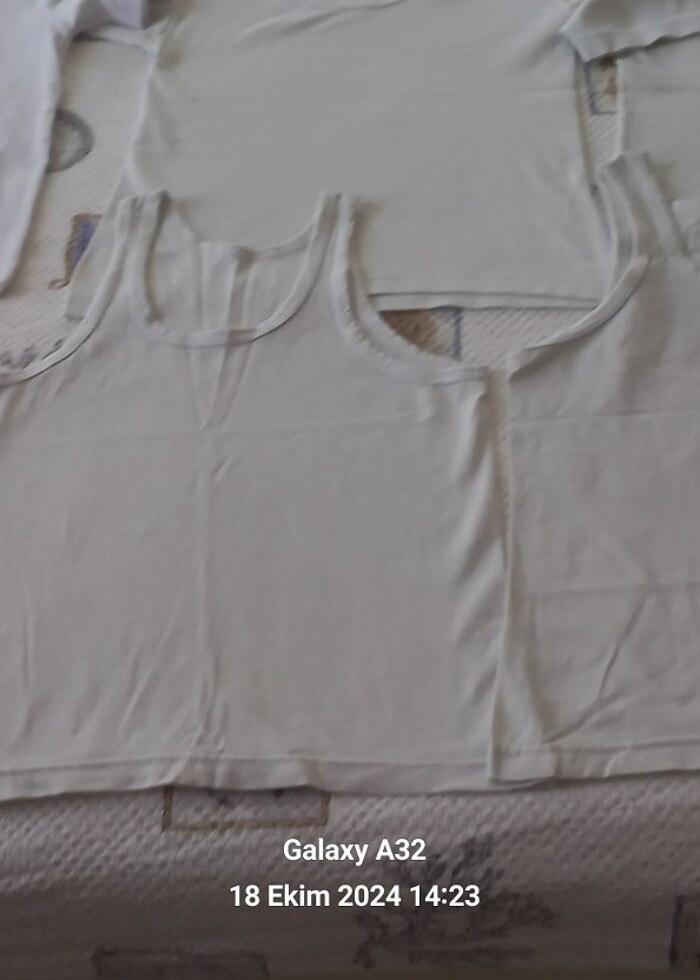 Atlet ve tişort 7-8 yaş.11 adet - Görsel 2