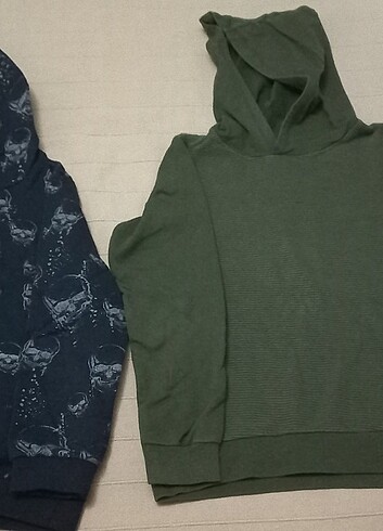 Sweatshirt 7-8 yaş koton ve lcw.2 adet fiyatı