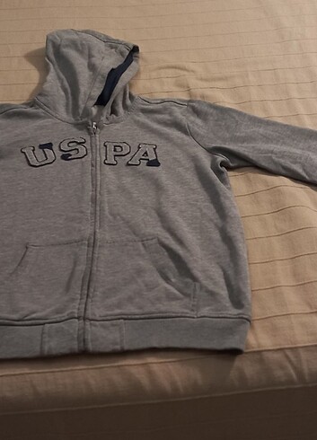 Hırka kapşonlu uspa 10-11 yaş