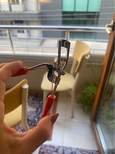 Diğer Kirpik kıvırıcı