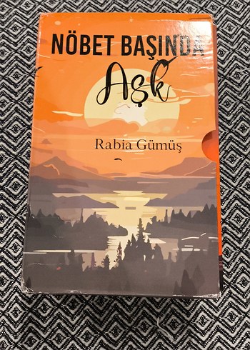 Beden Rabia Gümüş - Nöbet Başında Aşk 2. Baskı