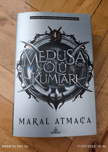 Medusa'nın Ölü Kumları 4 - Maral Atmaca