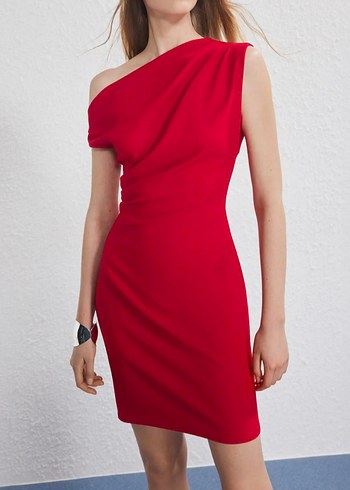 Zara Kırmızı Midi Drapeli Asimetrik Mini Elbise