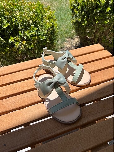 H&M mint yeşili yeni sandalet