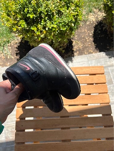 24 Beden Nike bot 23,5 no
