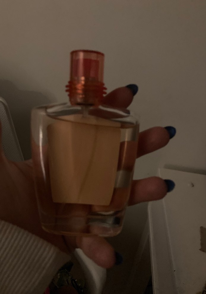 Varens şeftalili parfüm - Görsel 2