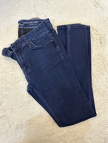 Colins jean