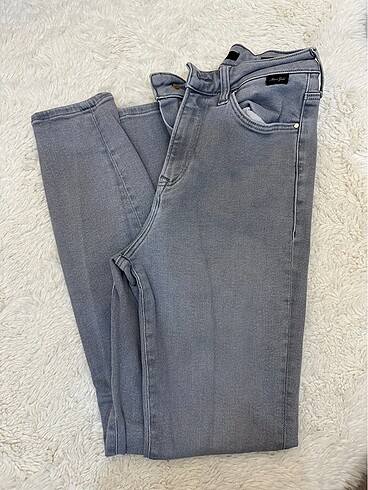Mavi marka jean