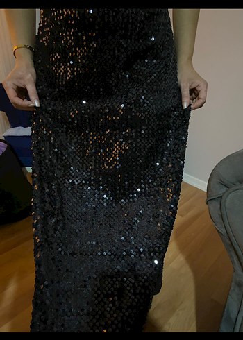 Siyah Drapeli Uzun Kadın Abiye Elbise - Görsel 3