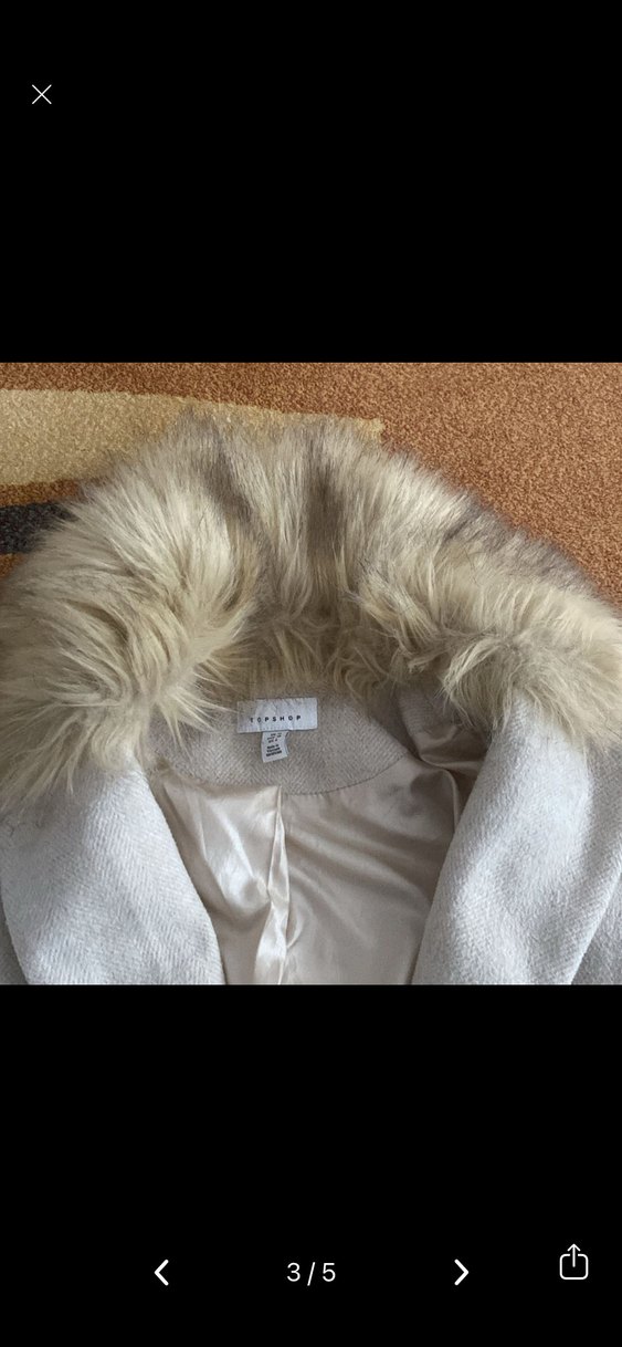 Kürk Detaylı Bej Kadın Uzun Kaban - Görsel 3