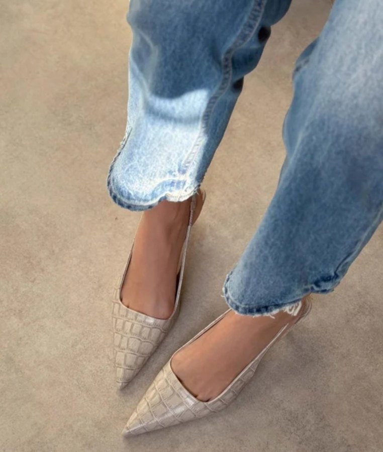 Bej Deri Krokodil Desenli Tokalı Topuklu Ayakkabı - Görsel 3