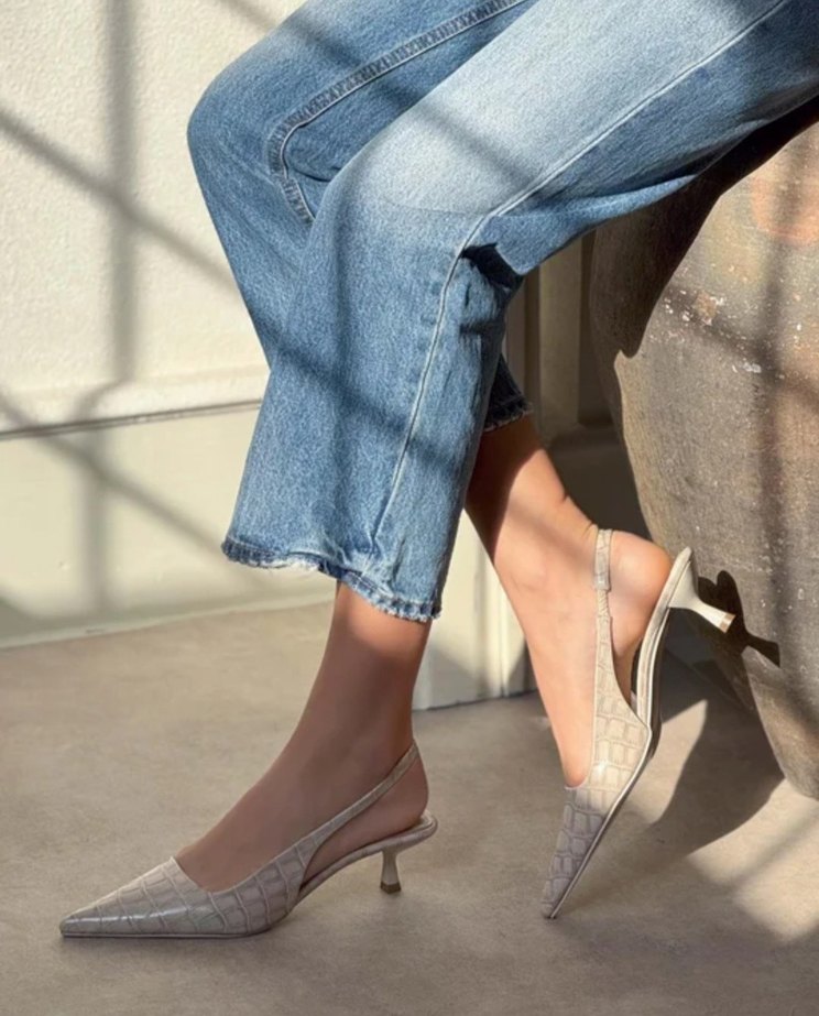 Bej Deri Krokodil Desenli Tokalı Topuklu Ayakkabı - Görsel 2