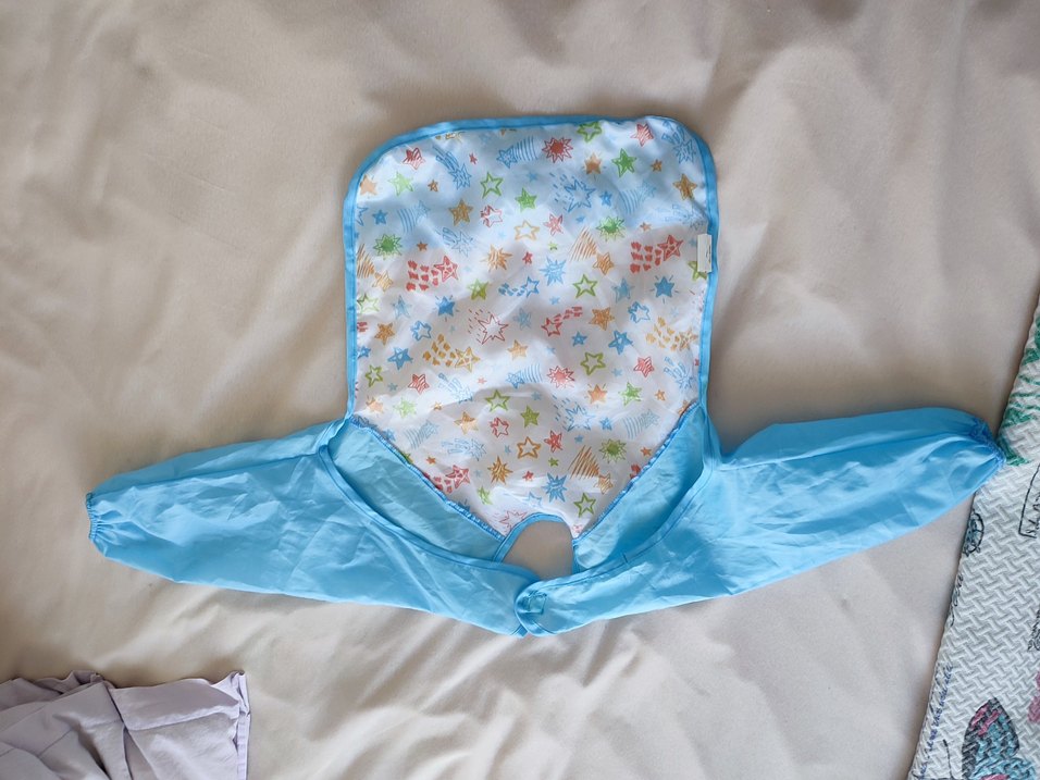 Uzun Kollu Renkli Bebek Önlüğü - Görsel 4