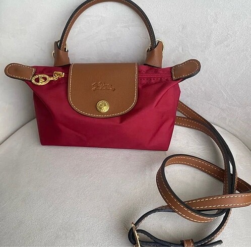 Beden pembe Renk Longchamp Hakiki Deri?