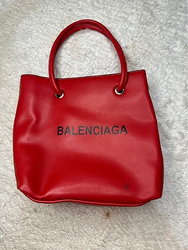 Balenciaga çanta