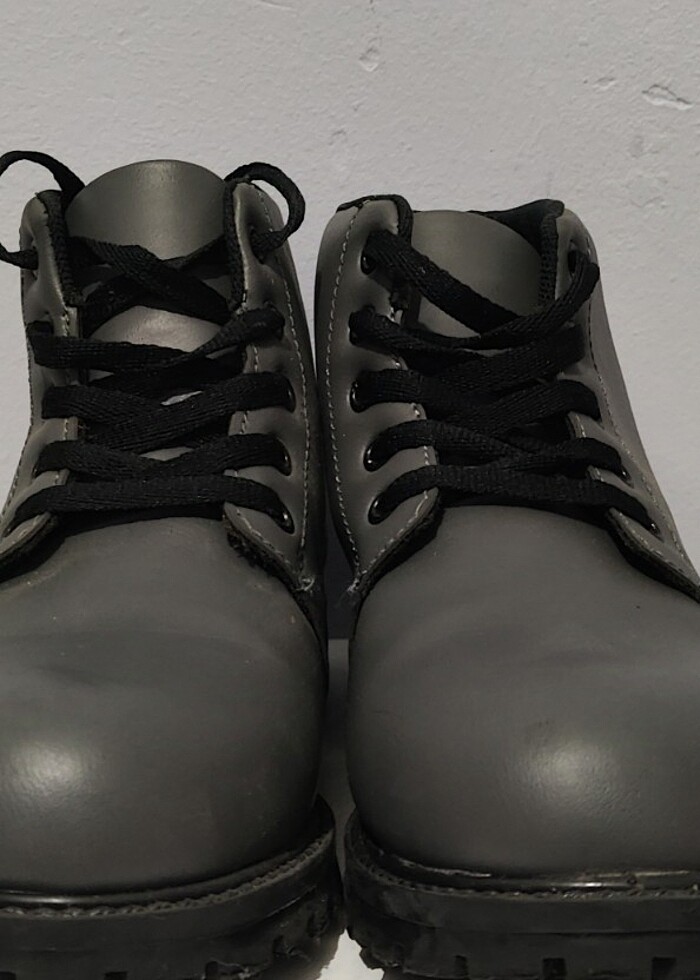 LC Waikiki bot - Görsel 3