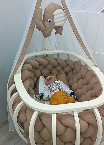 Bebek beşiği ana kucak