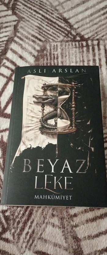 Beyaz leke ciltsiz 