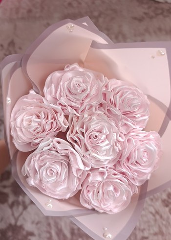 Toz pembe kurdaleden 7'li buket
