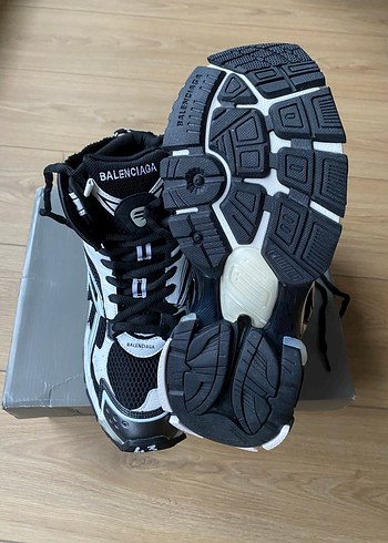 Balenciaga Runner High Top Sneakers - Görsel 2