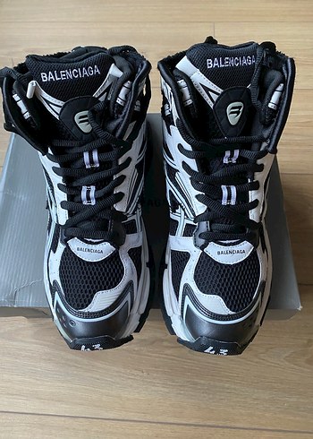 Balenciaga Runner High Top Sneakers - Görsel 3