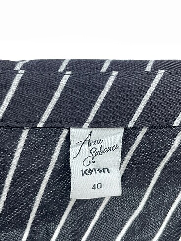 40 Beden siyah Renk Koton Bluz %70 İndirimli.