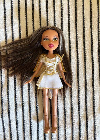 Bratz holiday angel yasmin