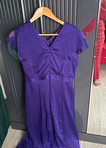 Mor V Yakalı Uzun Saten Elbise - Görsel 3