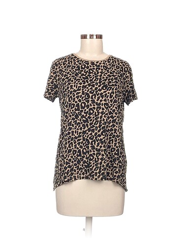 Zara T-shirt %70 İndirimli.