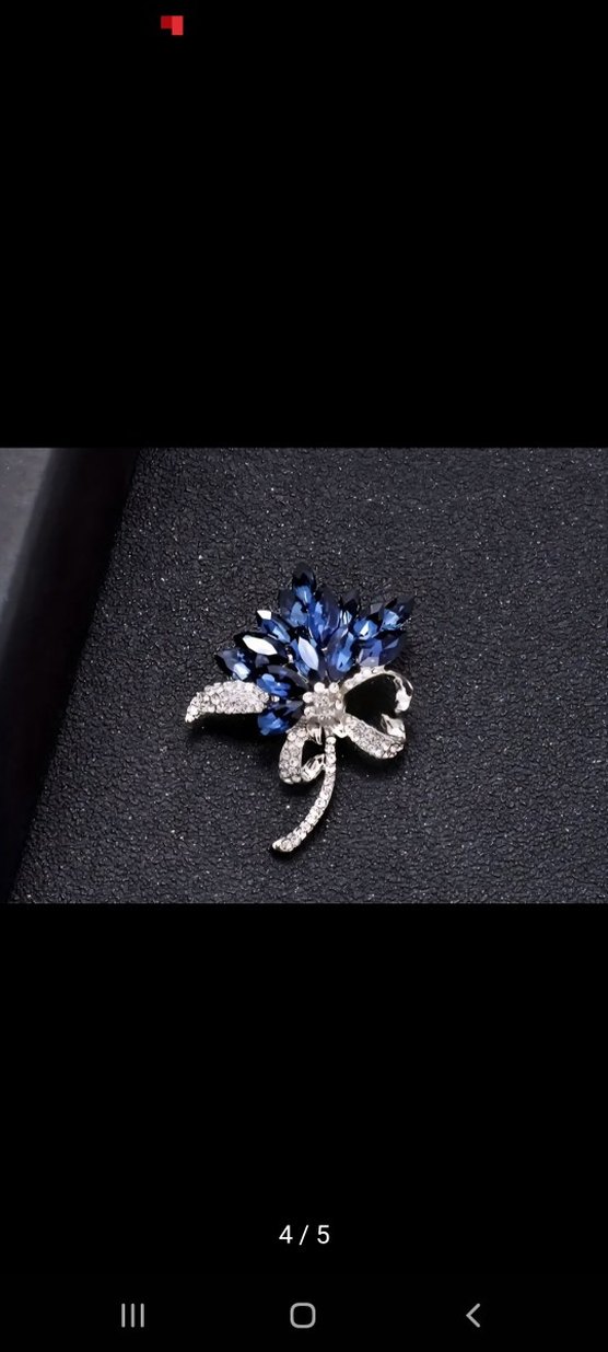 Koyu Mavi Taşlı Çiçek Broş - Görsel 4