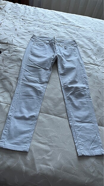 Mango jeans