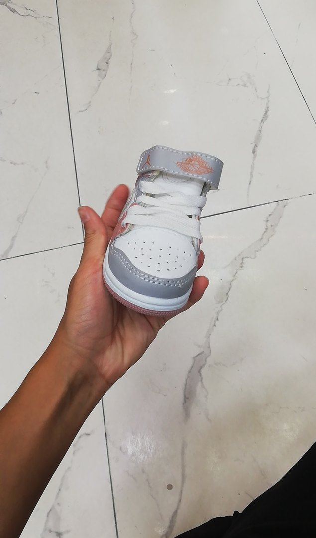 Nike Kız Çocuk Gri Spor Ayakkabı Velcro - Görsel 2