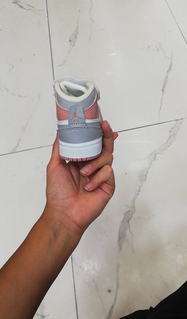 Nike Kız Çocuk Gri Spor Ayakkabı Velcro - Görsel 4