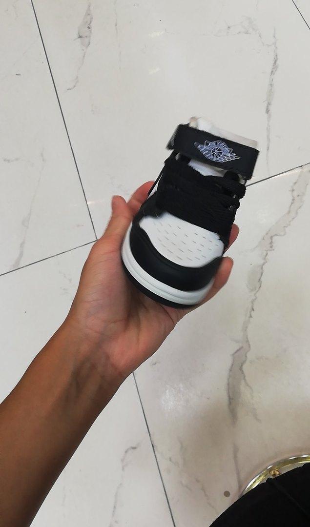 Nike Erkek Çocuk Beyaz Siyah Spor Ayakkabı - Görsel 2