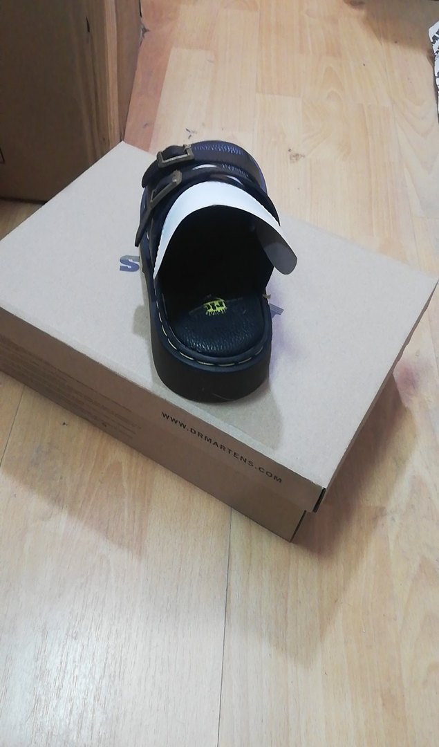 Kadın Siyah Tokalı Birkenstock Terlik - Görsel 3