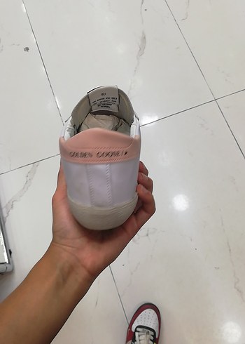 Golden Goose Deluxe Beyaz Bağcıklı Spor Ayakkabı - Görsel 4