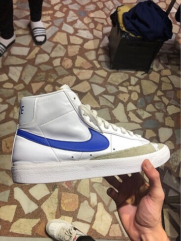 NİKE BLAZER