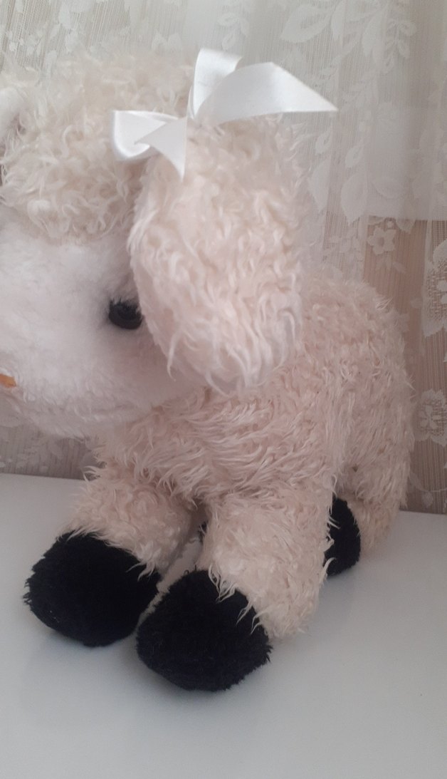 Beyaz Peluş Kuzu Oyuncak - Görsel 2